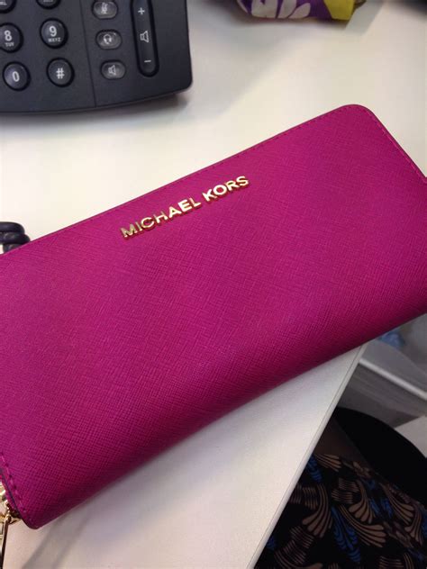 soft pink wallet michael kors|Michael Kors hot pink wallet.